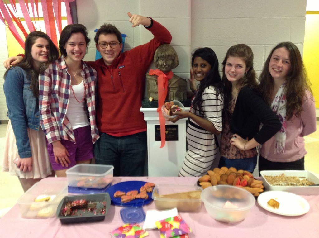 A few of the Valentine's Day workers, celebrating after the food is gone. Photo by Broadside Staff