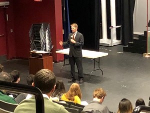Solicitor General Daniel E. Will talks to students about the first case that will be argued on Thursday